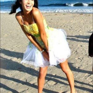 Sherri Hill floral appliqué dress